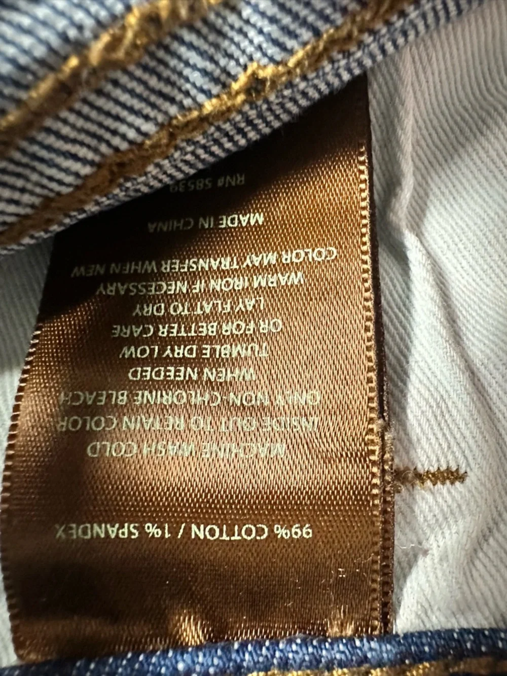 Kut from the Kloth Medium Blue Distressed Cutoff Denim Shorts 8 - Picture 8 of 8